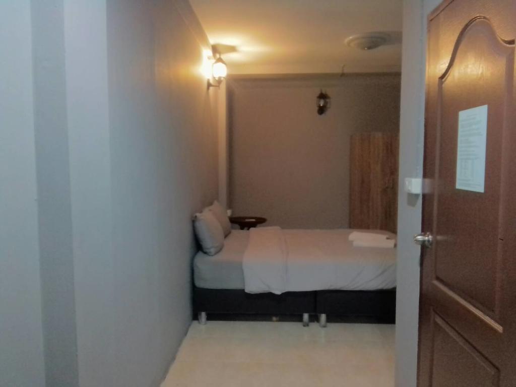 The Bed Hotel Pattaya Buitenkant foto