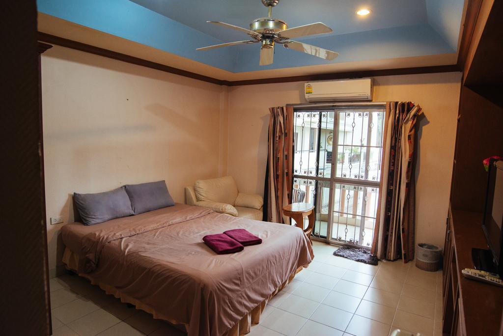 The Bed Hotel Pattaya Buitenkant foto
