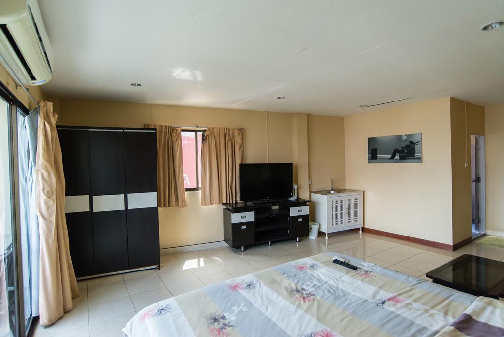 The Bed Hotel Pattaya Buitenkant foto