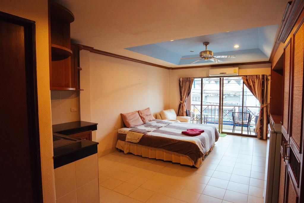 The Bed Hotel Pattaya Buitenkant foto