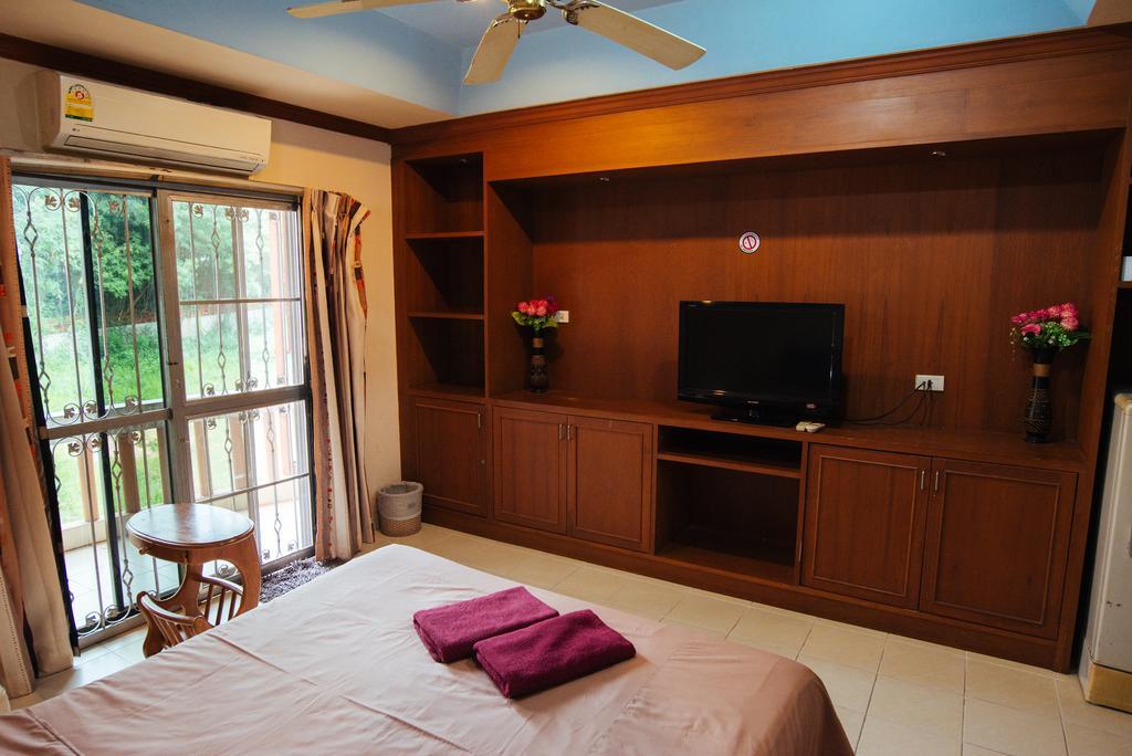 The Bed Hotel Pattaya Buitenkant foto